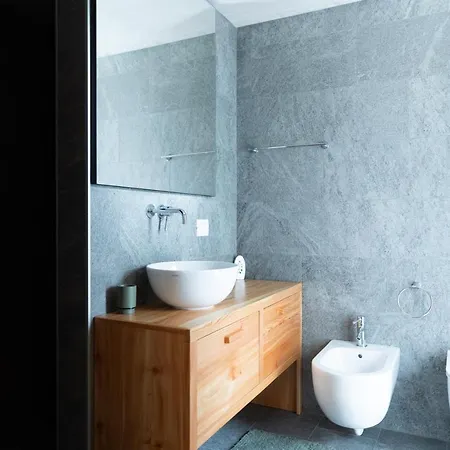 Modern With Hot Tube بيت للعطل Campo