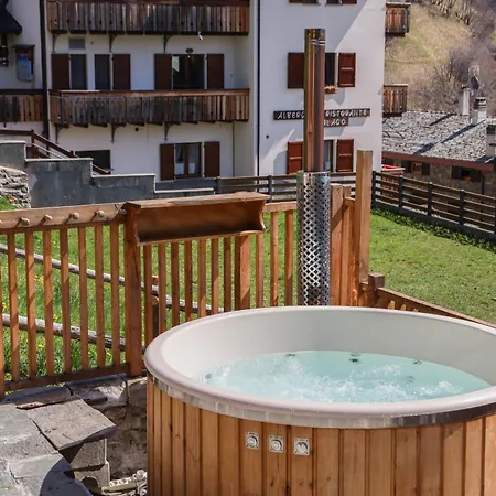 بيت للعطل Modern With Hot Tube